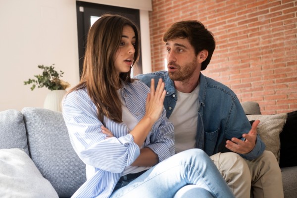 How To Catch Your Wife Cheating?